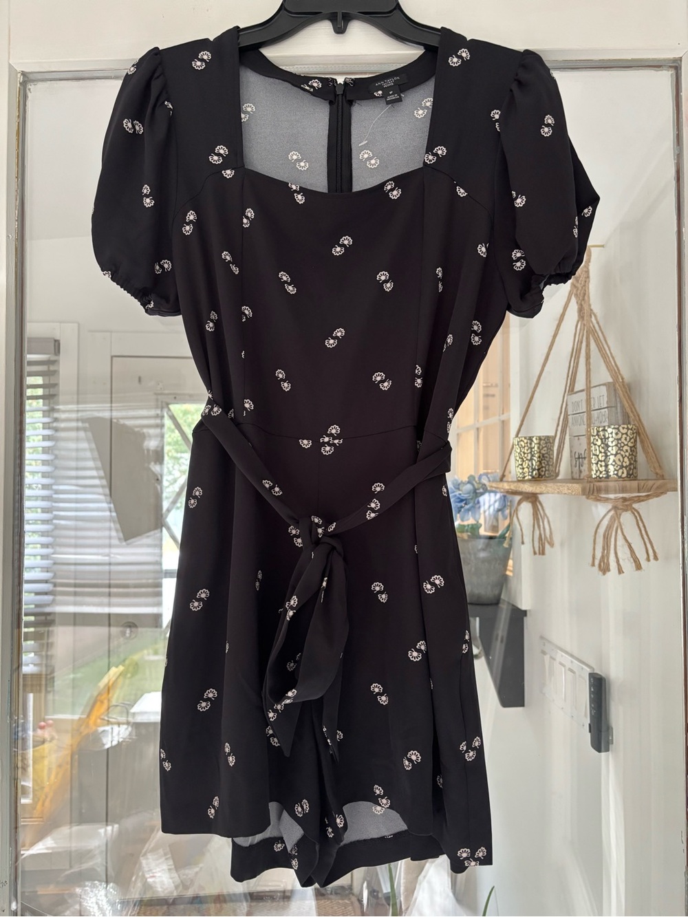 Ann Taylor Black Floral Belted Puff Sleeve Romper